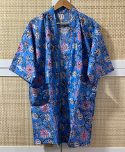 Load image into Gallery viewer, PRACHI Short Kimono