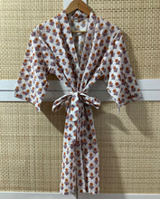 Load image into Gallery viewer, AHUVA Short Kimono