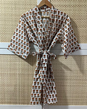 Load image into Gallery viewer, RASHMI Short Kimono