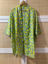 Load image into Gallery viewer, LEMONA Short Kimono