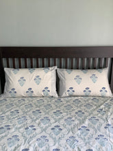 Load image into Gallery viewer, MAGAMA Bed Cover Set