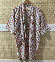 Load image into Gallery viewer, AHUVA Short Kimono