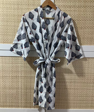 Load image into Gallery viewer, ECKA Short Kimono
