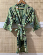 Load image into Gallery viewer, ENA GREEN Short Kimono