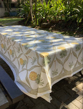 Load image into Gallery viewer, PINYA Table Cover