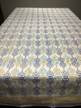 Load image into Gallery viewer, NIHAL Table Cover and Napkin Set