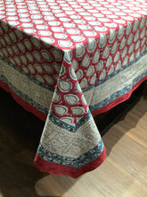 Load image into Gallery viewer, WIDAD Table Cover and Napkin Set