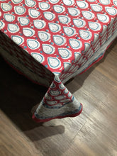 Load image into Gallery viewer, WIDAD Table Cover and Napkin Set