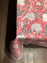 Load image into Gallery viewer, ZAYRAH Table Cover and Napkin Set
