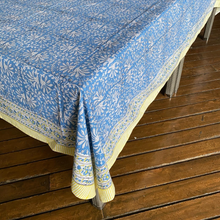 Load image into Gallery viewer, DIVIJ Table Cover and Napkin set