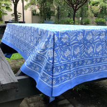 Load image into Gallery viewer, SATI Table Cover and Napkin set