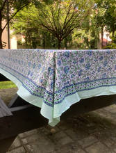 Load image into Gallery viewer, ARUSHI Table Cover and Napkin Set