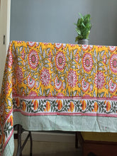 Load image into Gallery viewer, DANTA Table Cover and Napkin Set