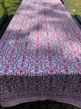 Load image into Gallery viewer, DIANA Rectangular Table Cover and Napkin Set