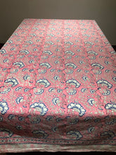 Load image into Gallery viewer, MUNIRA PINK Table Cover and Napkins Set