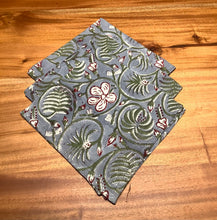 Load image into Gallery viewer, BINITA GRAY Table Cover and Napkin Set