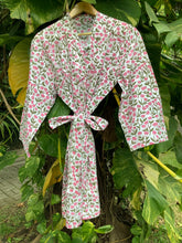 Load image into Gallery viewer, MALIKA Short Kimono
