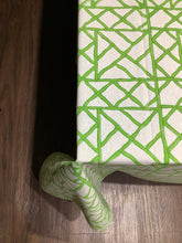 Load image into Gallery viewer, BAMBUSA GREEN Table Cover (Cotton)
