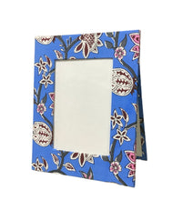 Load image into Gallery viewer, WILLOW Photo Frame
