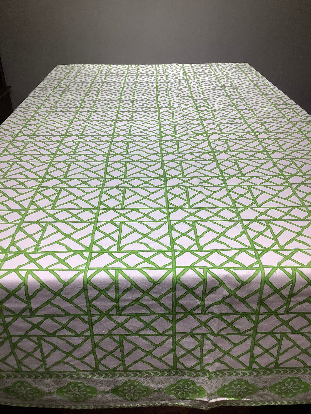 BAMBUSA GREEN Table Cover (Cotton)