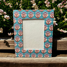 Load image into Gallery viewer, LARA Photo Frame
