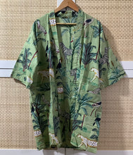 Load image into Gallery viewer, ENA GREEN Short Kimono
