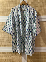 Load image into Gallery viewer, VASILA Short Kimono
