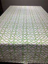 Load image into Gallery viewer, BAMBUSA GREEN Table Cover (Cotton)
