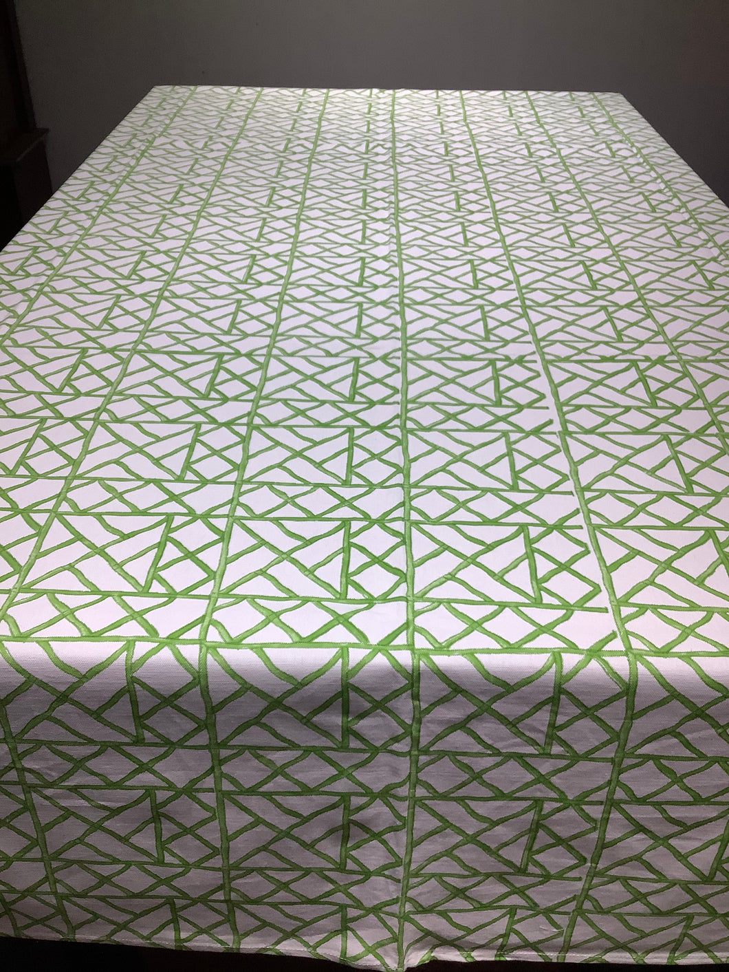 BAMBUSA GREEN Table Cover (Cotton)