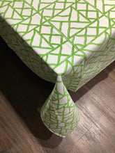 Load image into Gallery viewer, BAMBUSA GREEN Table Cover (Cotton)
