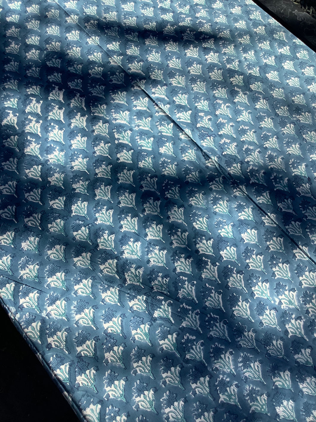 AARADHYA Table Cover