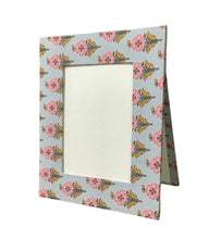 Load image into Gallery viewer, FLORA Photo Frame
