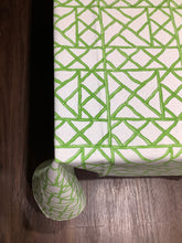 Load image into Gallery viewer, BAMBUSA GREEN Table Cover (Cotton)
