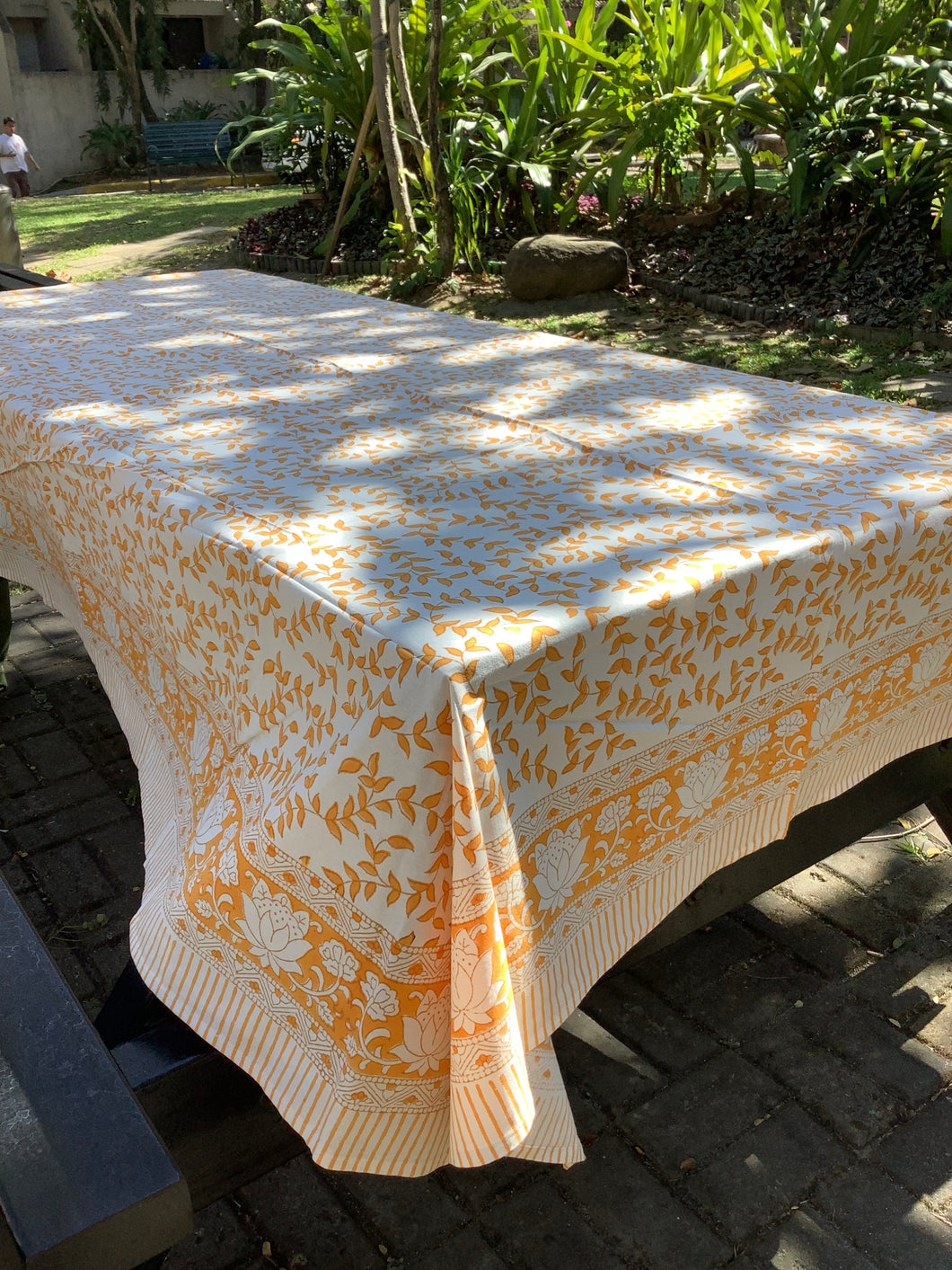 ISHAN Table Cover