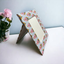 Load image into Gallery viewer, FLORA Photo Frame
