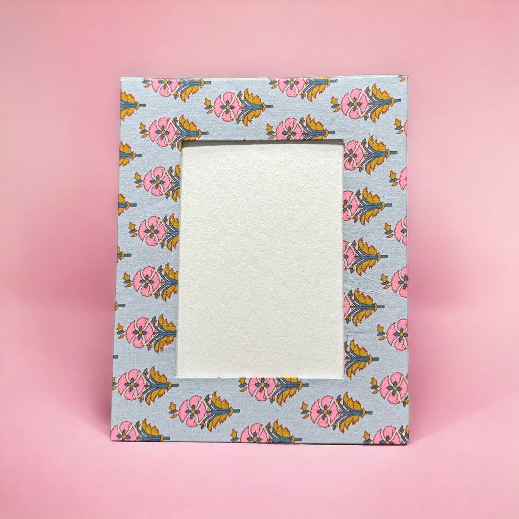 FLORA Photo Frame
