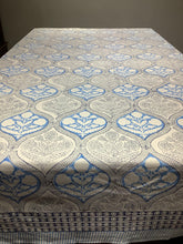 Load image into Gallery viewer, DAMAYANTI Table Cover
