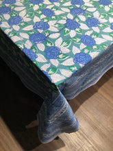 Load image into Gallery viewer, JINAN Table Cover and Napkin Set
