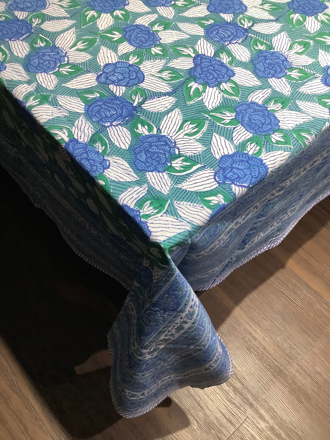 JINAN Table Cover and Napkin Set