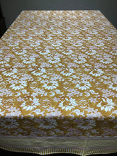 Load image into Gallery viewer, GAMANI Table Cover and Napkin Set
