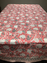 Load image into Gallery viewer, ZAYRAH Table Cover and Napkin Set
