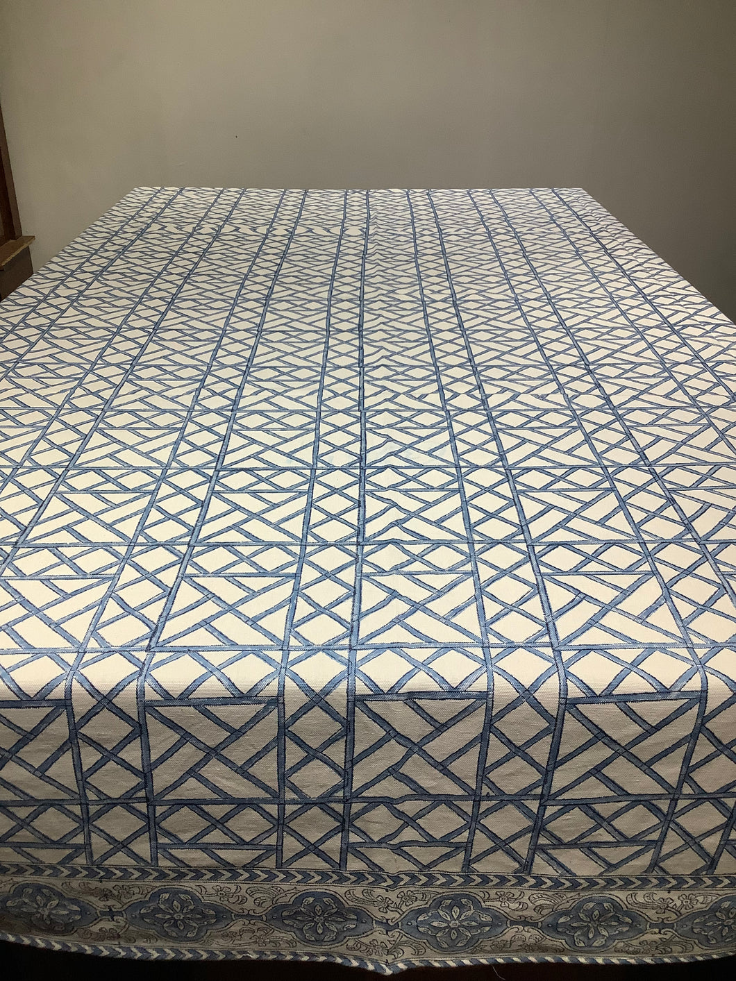 BAMBUSA BLUE Table Cover