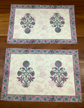 Load image into Gallery viewer, VANDA Placemat and Napkin Set
