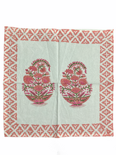 Load image into Gallery viewer, PEACH FLORAL Basket Placemat and Napkin Set

