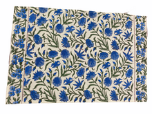 Load image into Gallery viewer, BLUE BLOSSOMS Placemats Set
