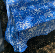 Load image into Gallery viewer, ANARKALI Table Cover
