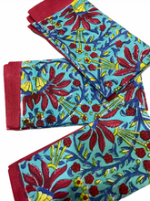 Load image into Gallery viewer, SHYLA Table Cover and Napkin set (6, 8 and 12)
