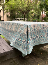 Load image into Gallery viewer, PARI Table Cover
