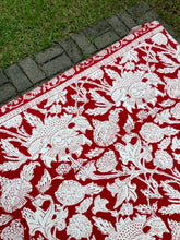 Load image into Gallery viewer, PRISHA Table Cover
