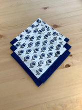 Load image into Gallery viewer, SUNDA Round Table Cover with Napkins Set
